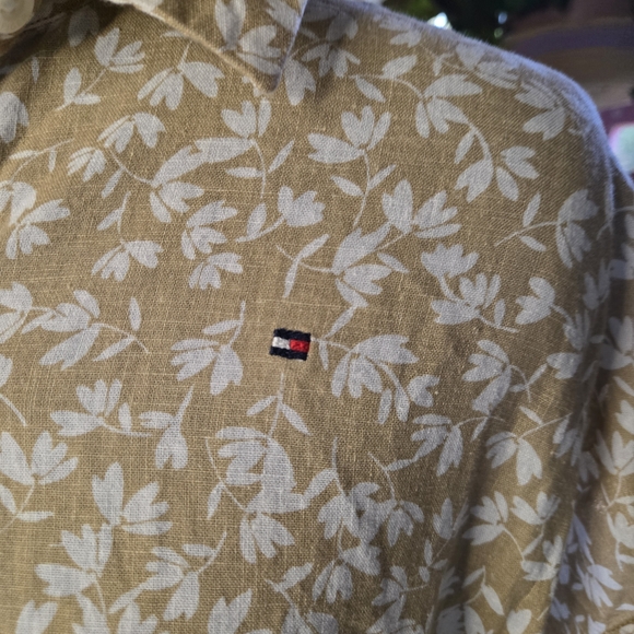 Tommy Hilfiger Tan Leaf Print Shirt Dress - Picture 3 of 7